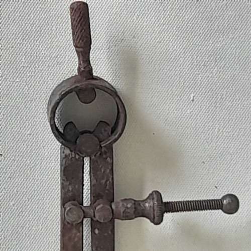 Vintage Moore and Wright 4` Divider (QC0280)